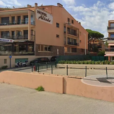 Daire 2 Pieces 30 Metres De La Cavalaire-sur-Mer